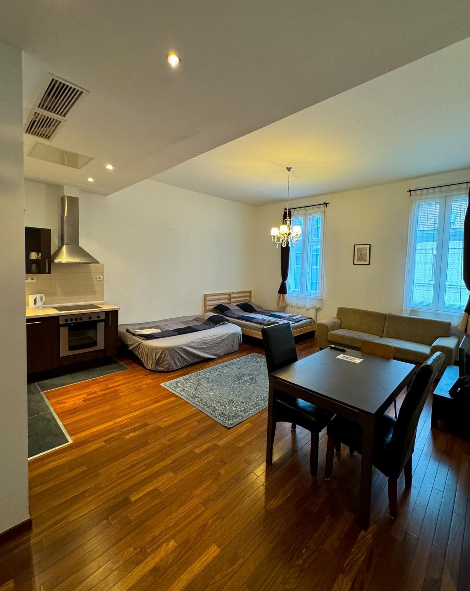 Downtown Family Apartments Budapest Bilik gambar